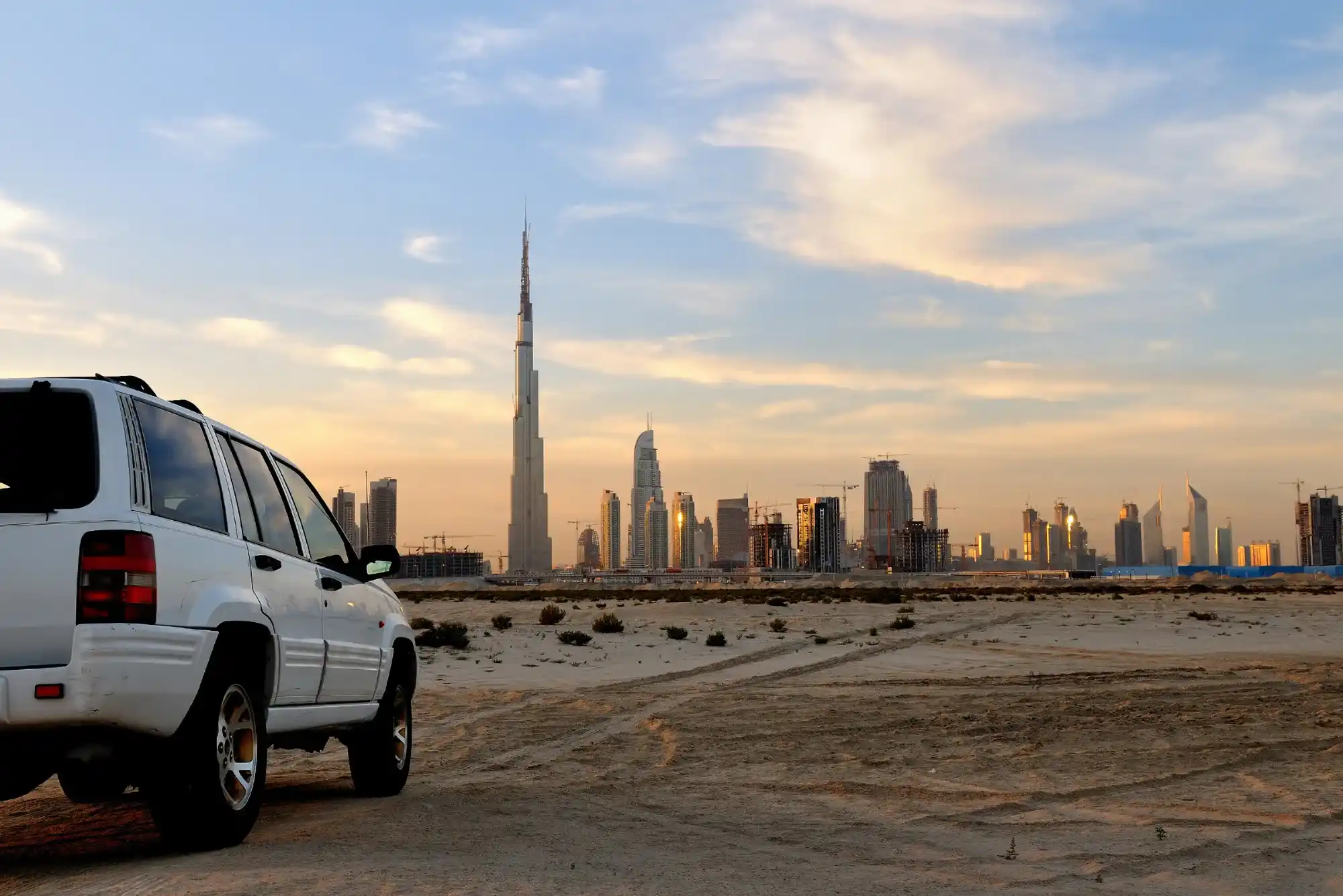 How to rent a car in Dubai without a deposit